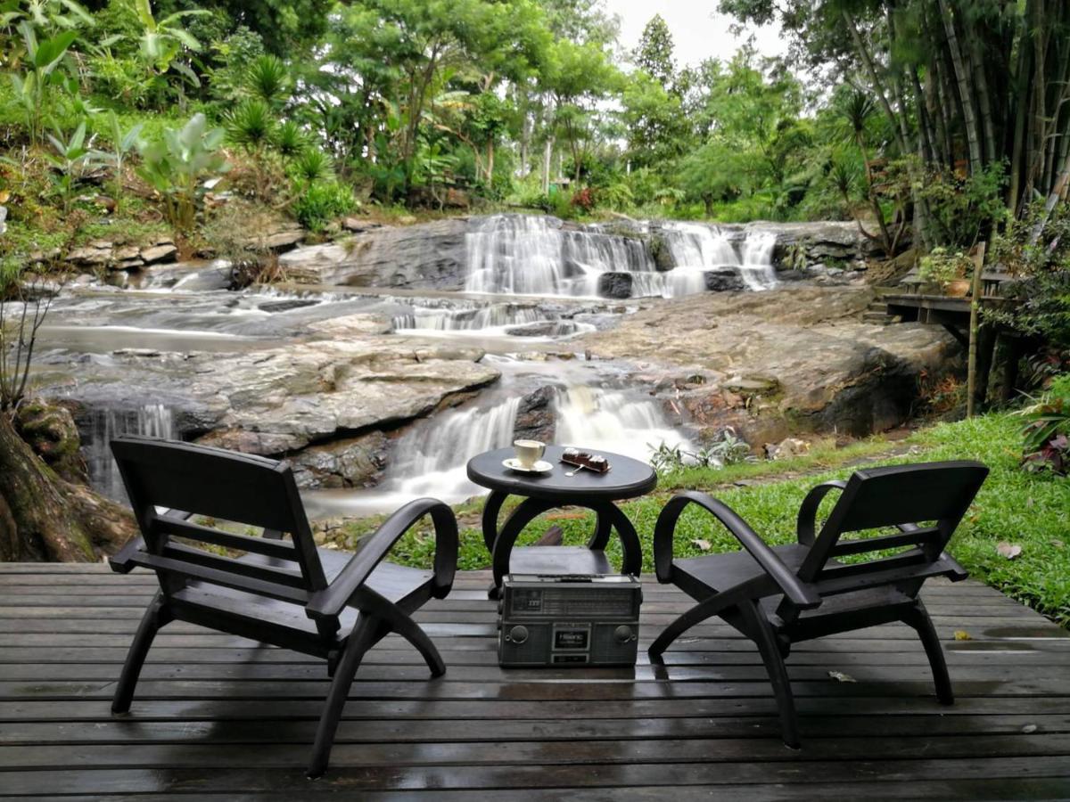 Sukantara Cascade Resort And Spa Mae Rim Exteriör bild