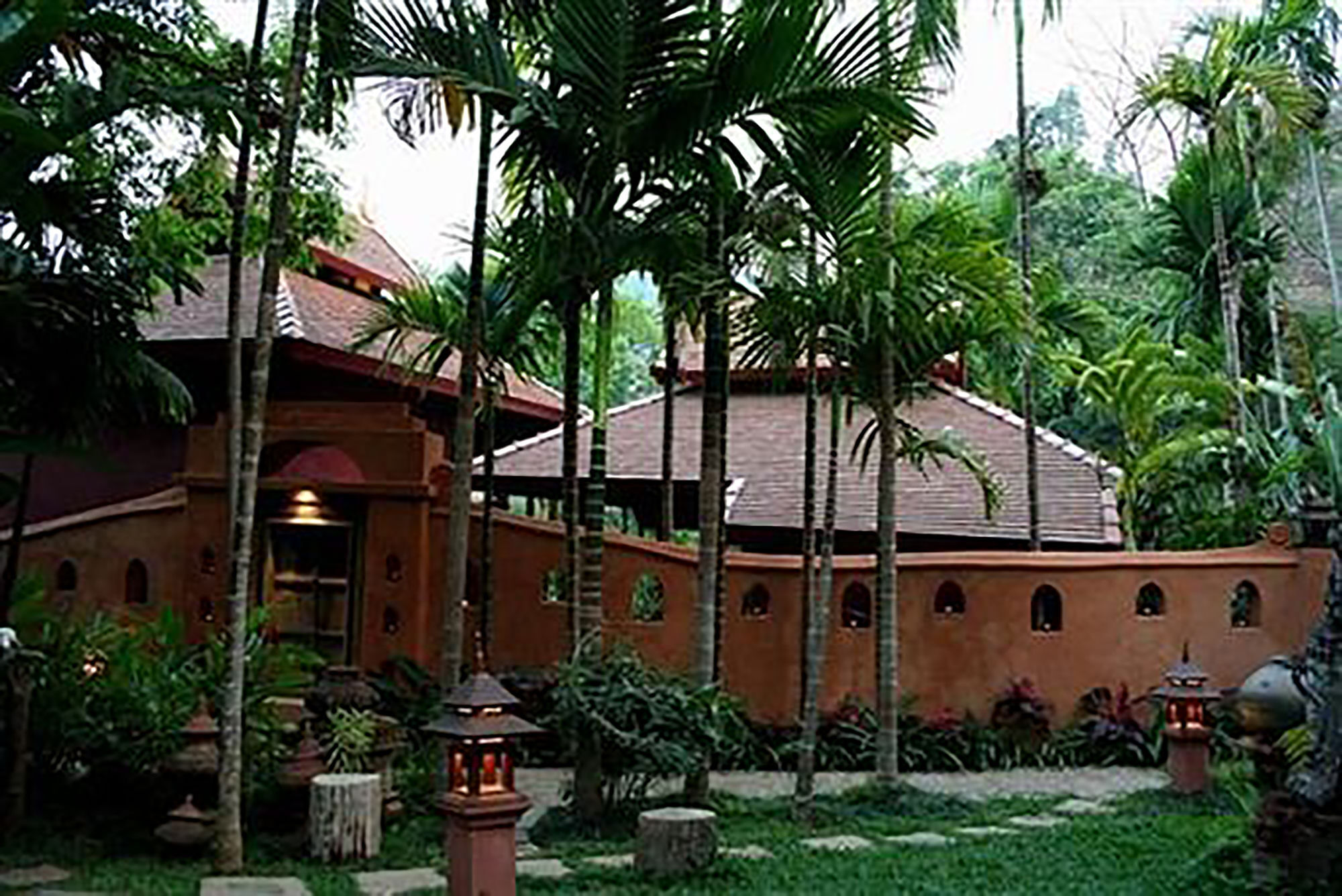 Sukantara Cascade Resort And Spa Mae Rim Exteriör bild